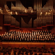 El Coro Hallé, los Coros de Castilla y León y la pianista Irene Alfageme ofrecen un concierto de zarzuela y canciones británicas dentro del ciclo Delibes+Canta