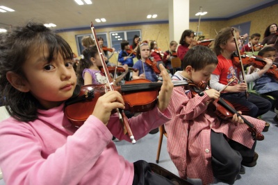 Alumnos de in crescendo  violín