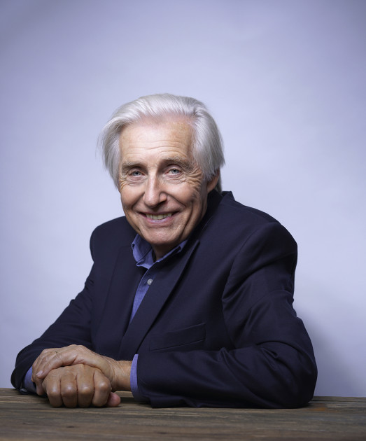 J. Achúcarro